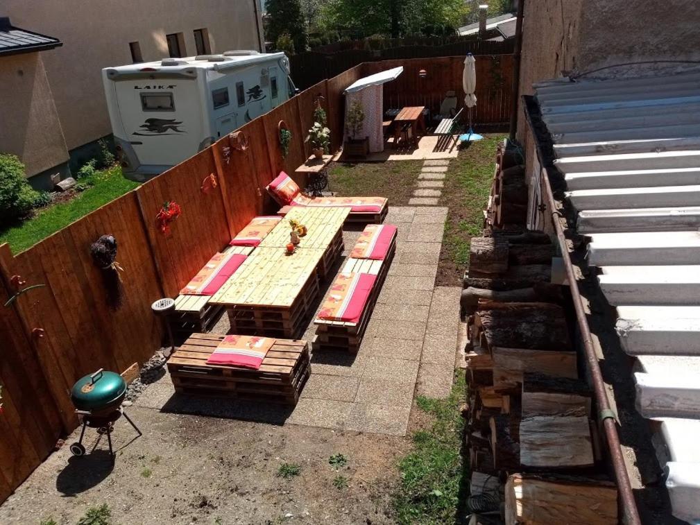Chalupa Hora Svateho Sebestiana Zewnętrze zdjęcie
